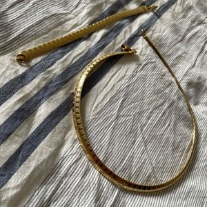Gold Necklace and bracelet